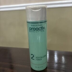 Proactiv Solution Revitalizing Toner 6 oz Step 2 Sealed